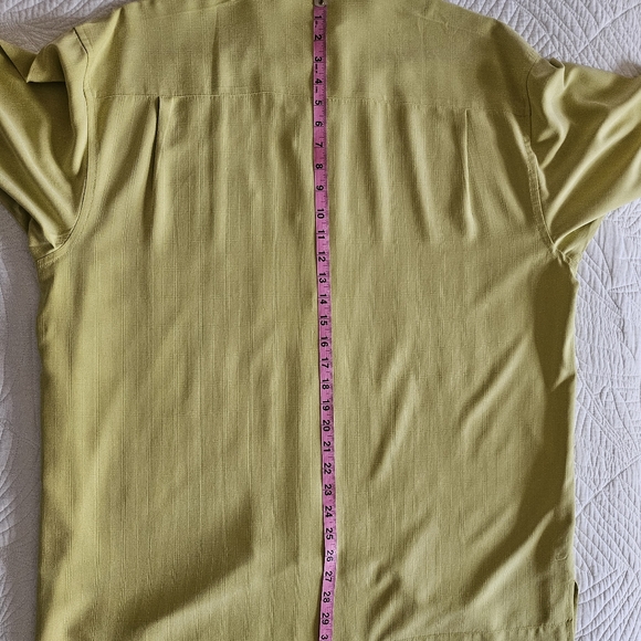 Tommy Bahama Buttondown Shirt - Picture 7 of 10